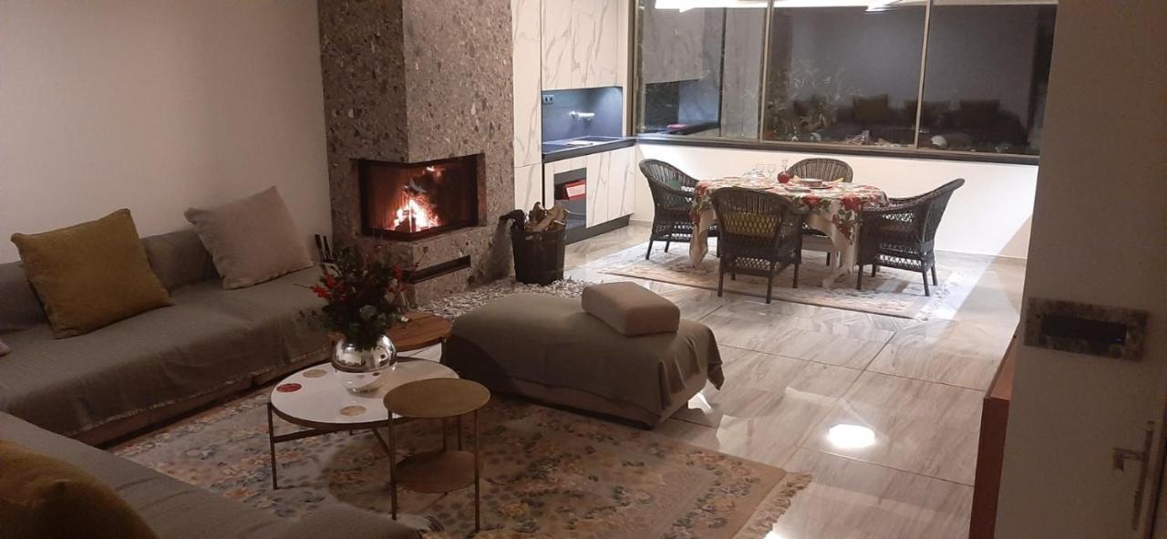 Sandy's Superior Apartment Epidaurus